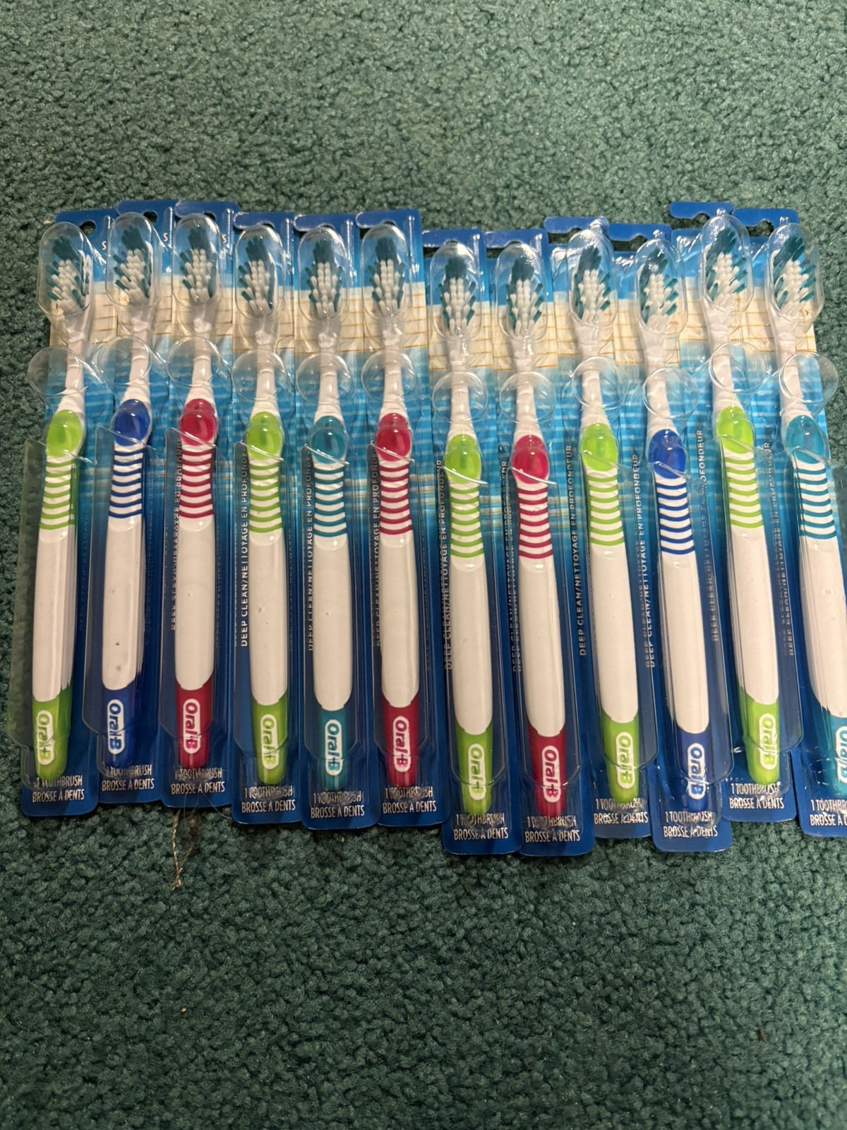Oral-B Complete Deep Clean Toothbrush, 35 Soft, 12/box.