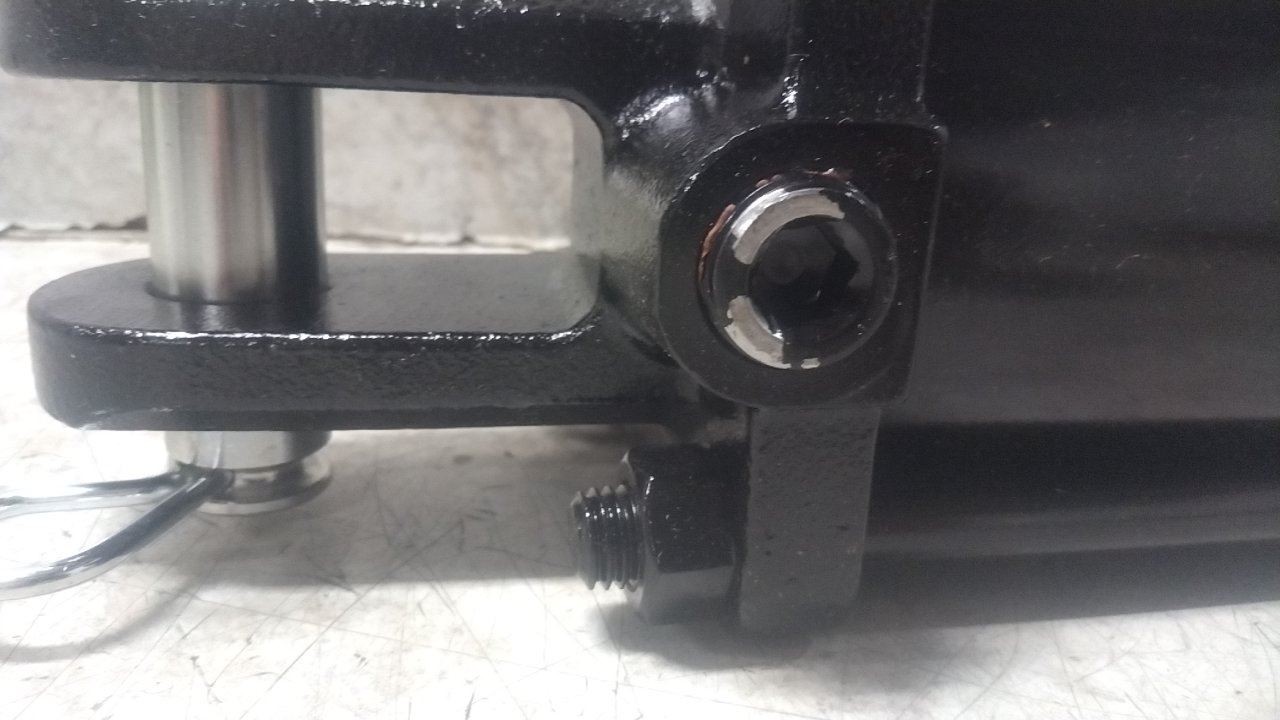 Maxim 218-352 3-1/2 In Bore Dia 14 In Stroke 2500 Max PSI Hydraulic Cylinder