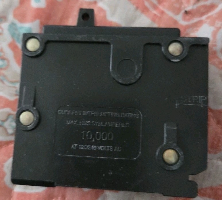 Eaton BR120, Circuit Breaker, J10