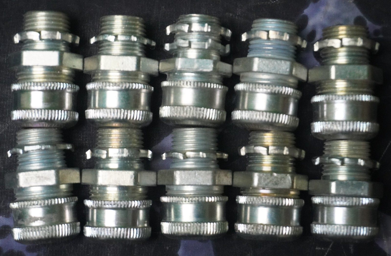 Lot of 10 Crouse-Hinds Cord Grip Cable Gland, 1/2″ NPT Male, *Gland ID Varies*