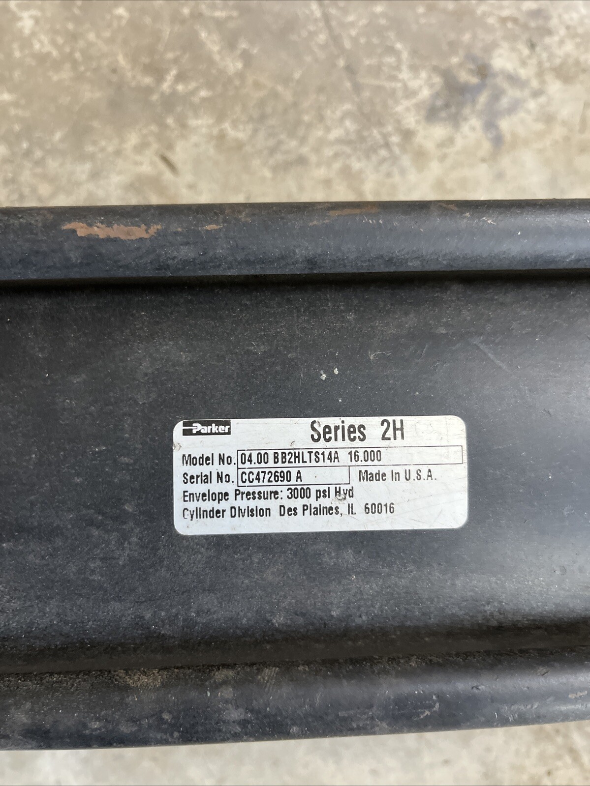 PARKER CYLINDER SERIES 2H MODEL NO. 04.00 BB2HLTS14A 16.000 3000psi