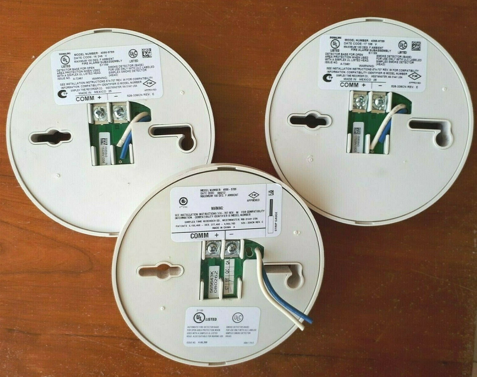 SIMPLEX FIRE DETECTOR BASE 4098-9792 **Free Ship**