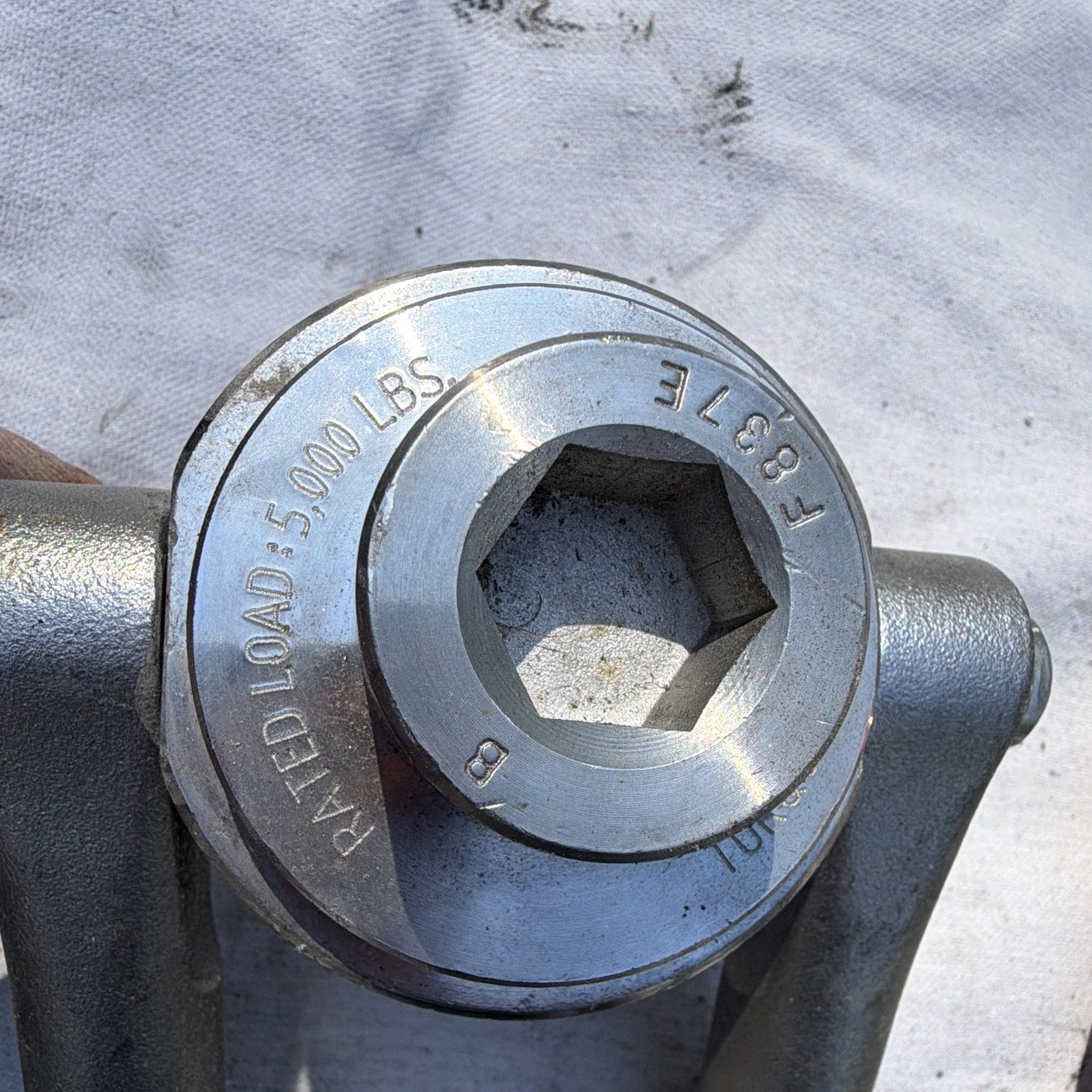 Crosby A-135A 4161 Swivel Hoist Ring Lifting Point 5000 lb Rated Load