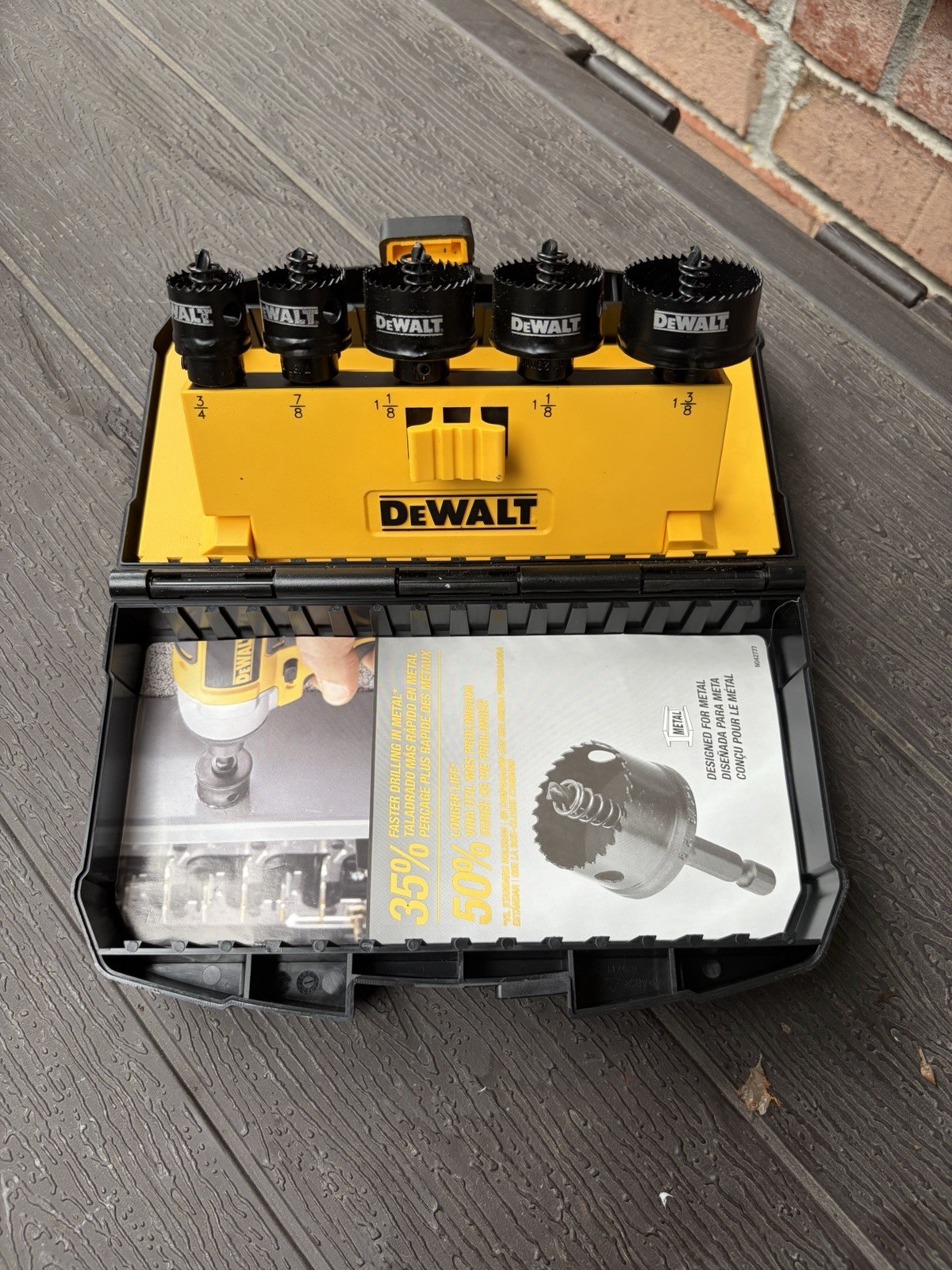 DEWALT Metalworking Hole Saw Set w/ Case, 3/4 7/8 1-1/8 1-3/8 in