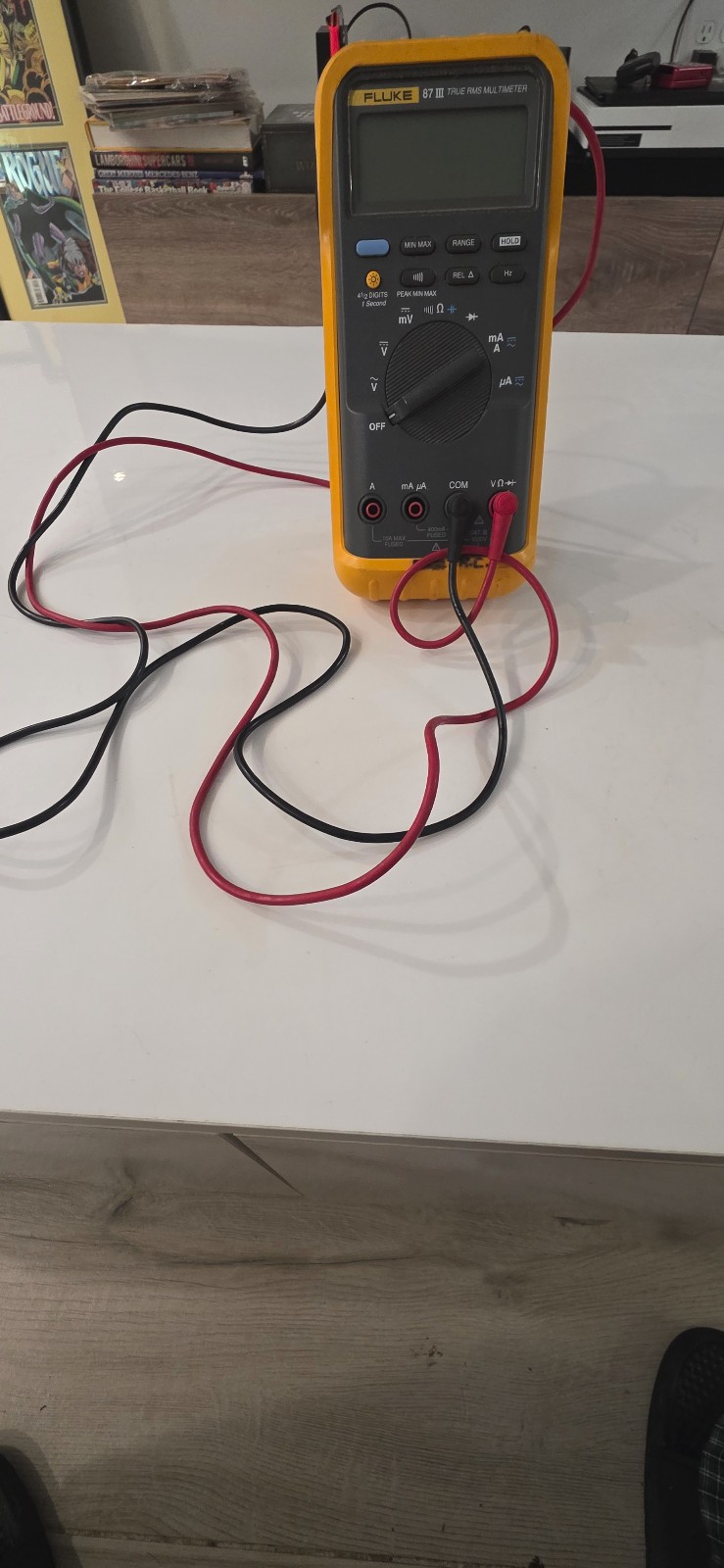 Fluke 87 III Industrial Electrician With Probe “TESTED”