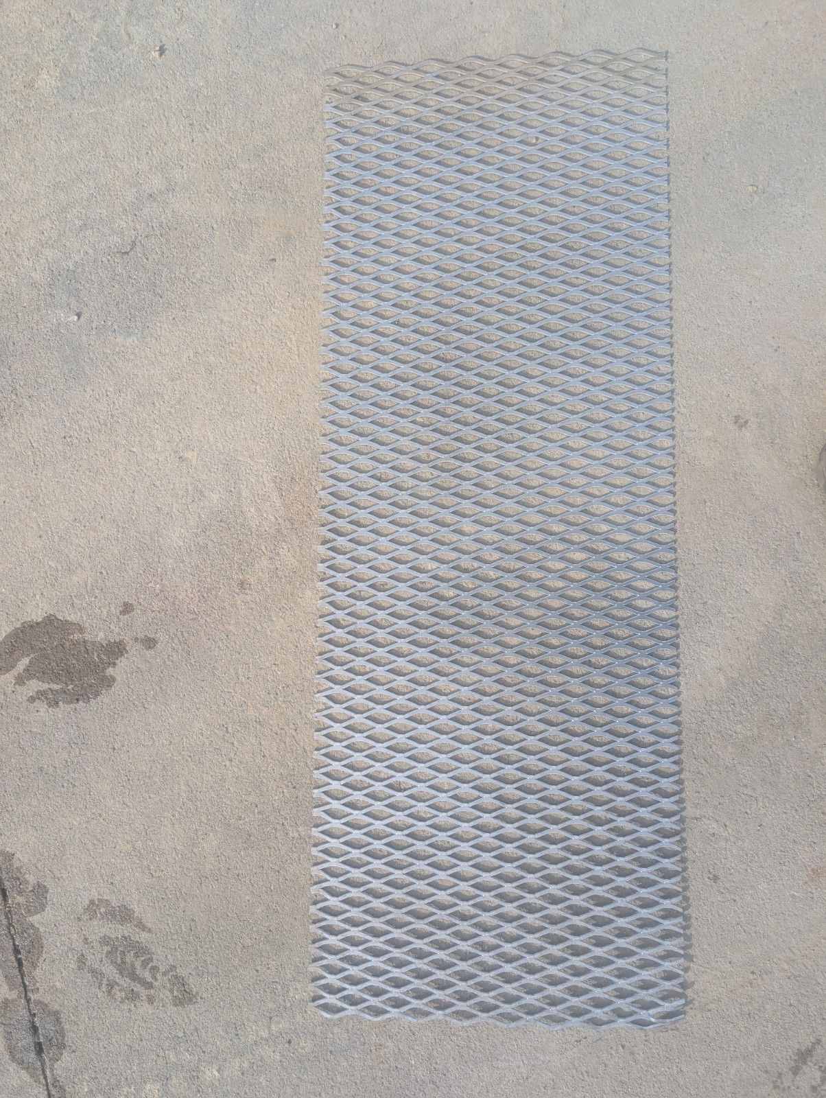 Aluminum Expanded 3/4″ x .125″ Thickness 18″X 48″Flat