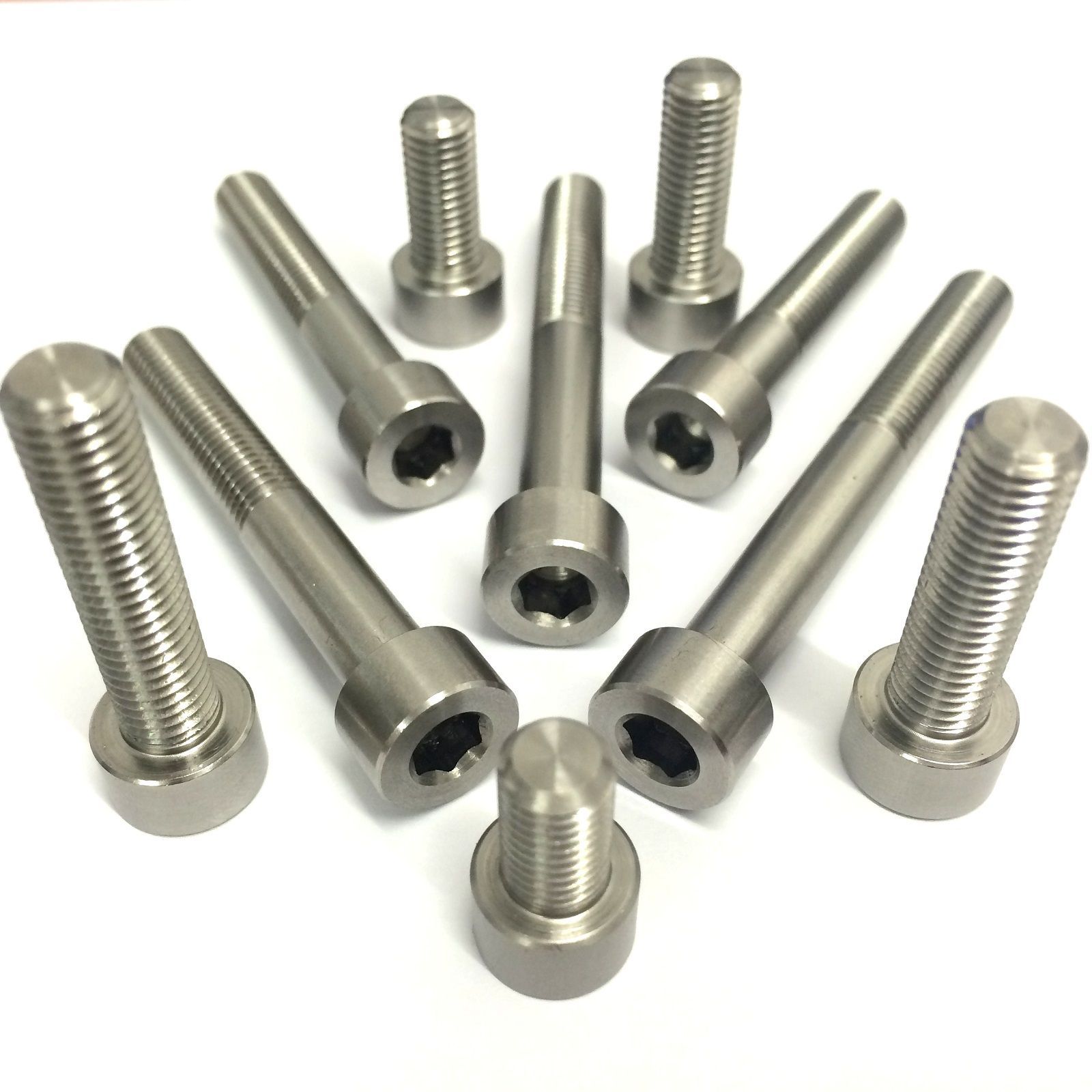 4-16x) M6-1.0x 60mm Socket / Allen Head Cap Screw Stainless Steel 6mm x 60mm