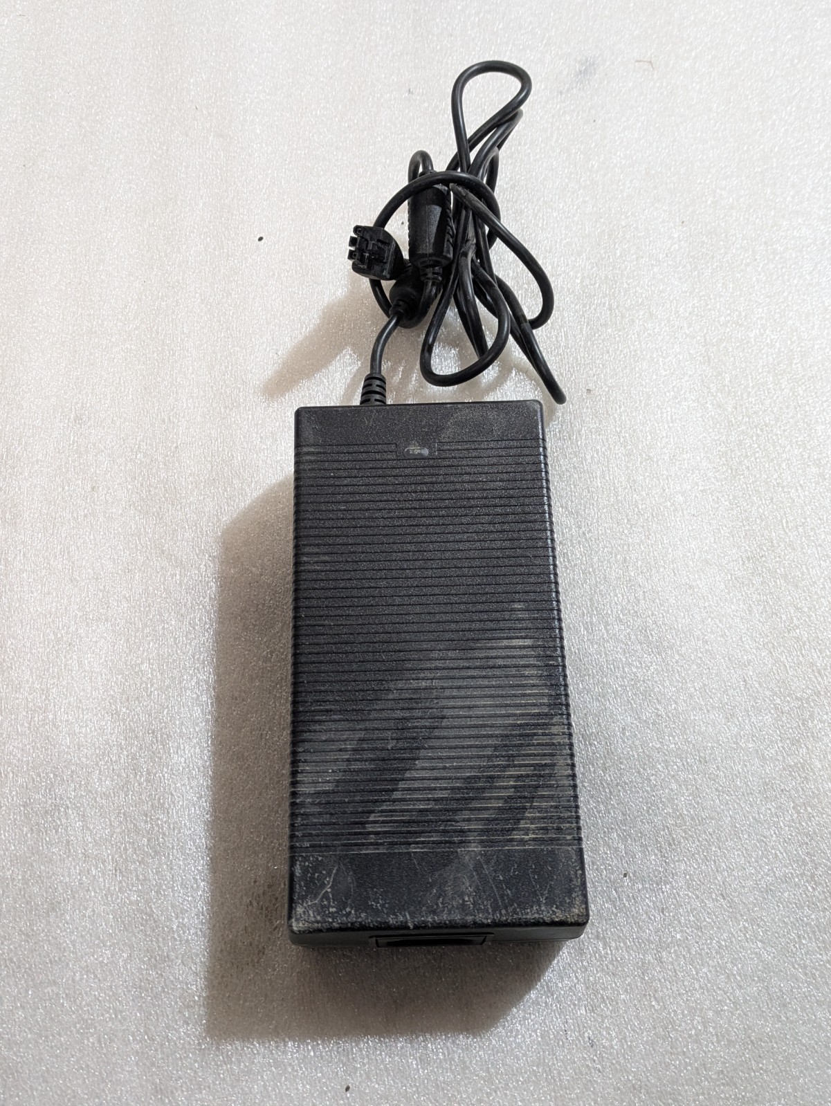 DELTA POWER SUPPLY DPS-180AB-21 100V-240V 3A-1.5A 50/60HZ