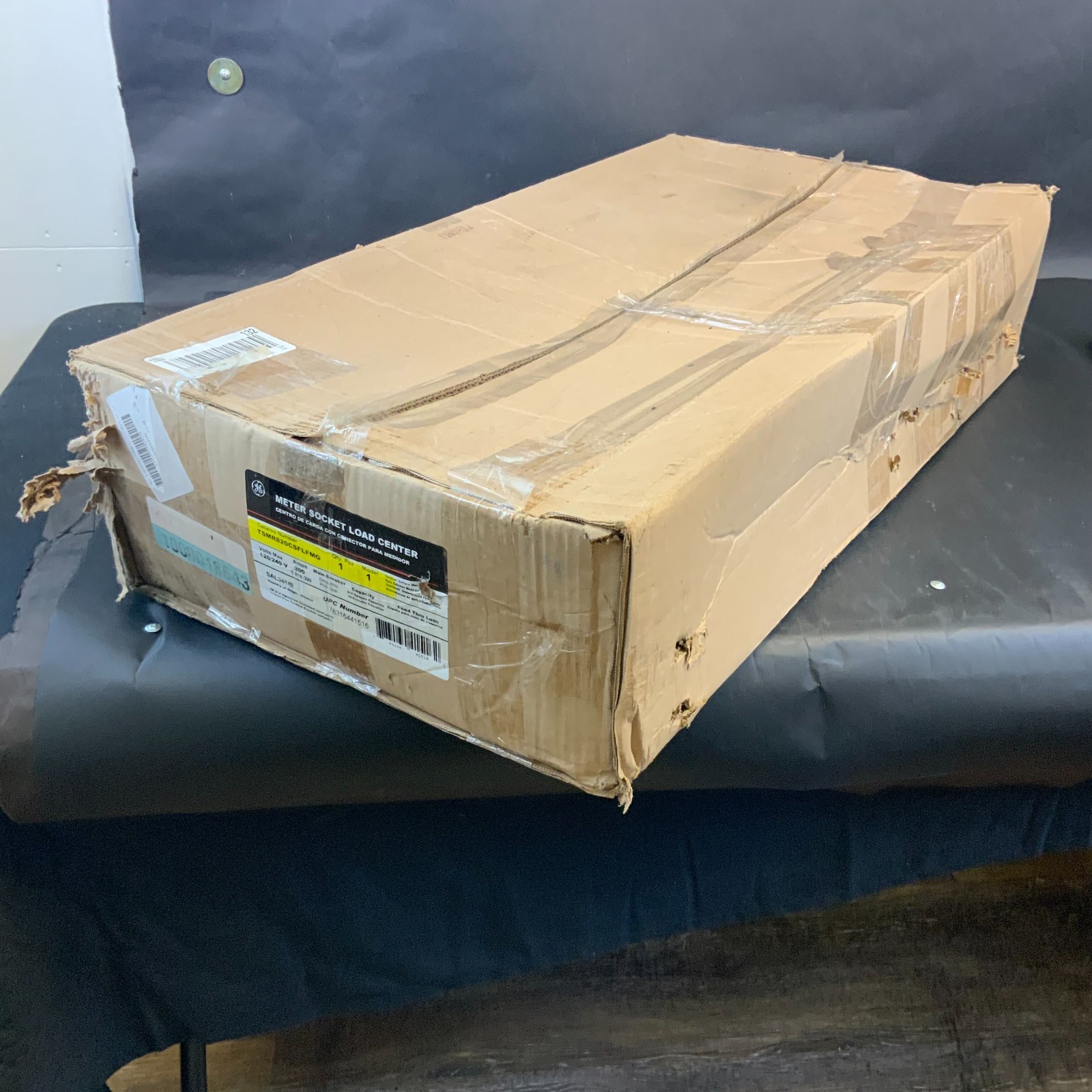 GE TSMR820CSFLFMG METER SOCKET LOAD CENTER ($200 OBO)