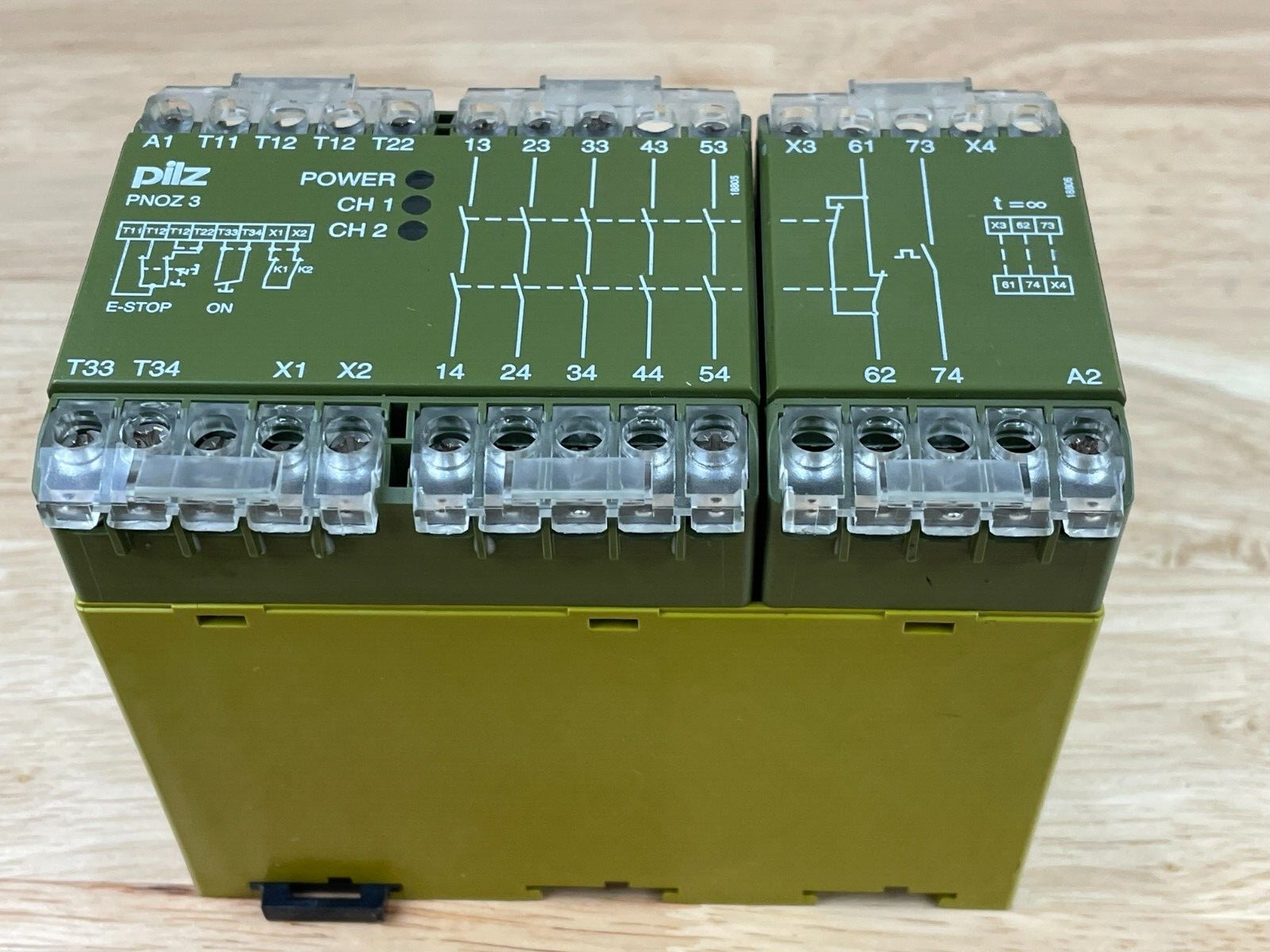 PILZ PNOZ 3 5S10 Safety Relay, 474894