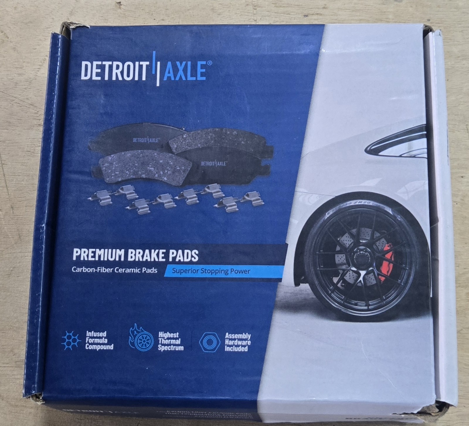 Detroit Axle Front Brake Pads & Rotors: Jeep Wrangler -07-17 & Wrangler JK-2018