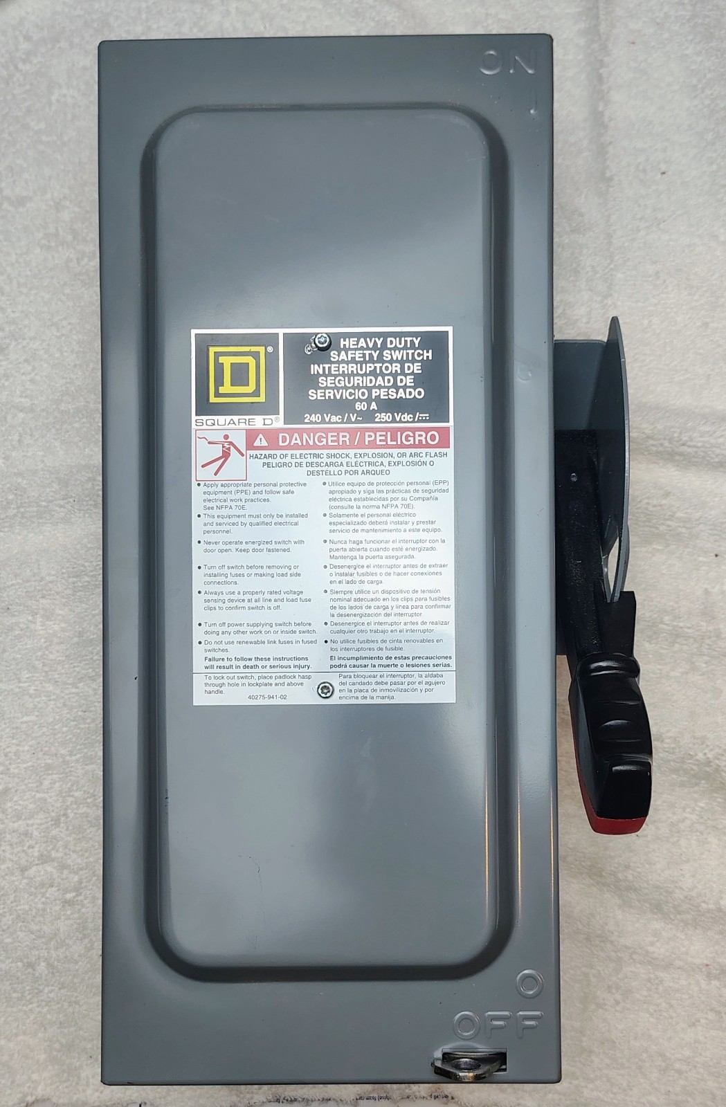 Square D Fusible Disconnect Safety Switch H322N, 240V AC, 3PH, 60A, Heavy Duty