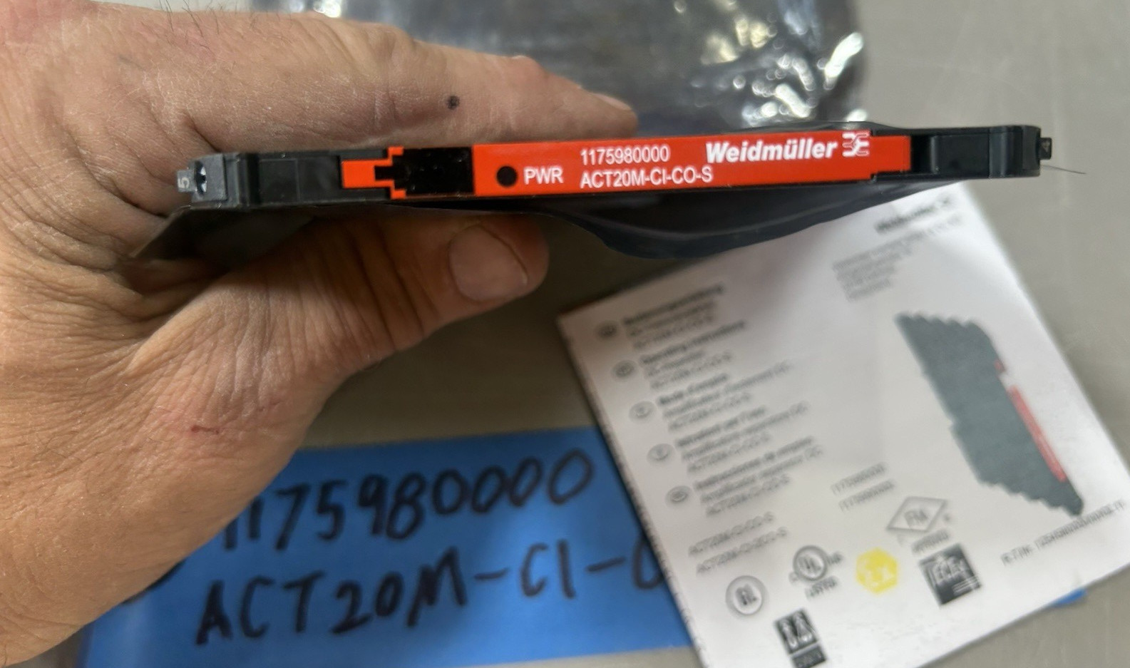 NEW WEIDMULLER 1175980000 ACT20M-CI-CO-S Signal Transmitter