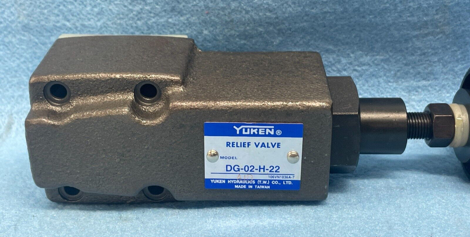 YUKEN PRESSURE RELIEF VALVE DG-02-H-22