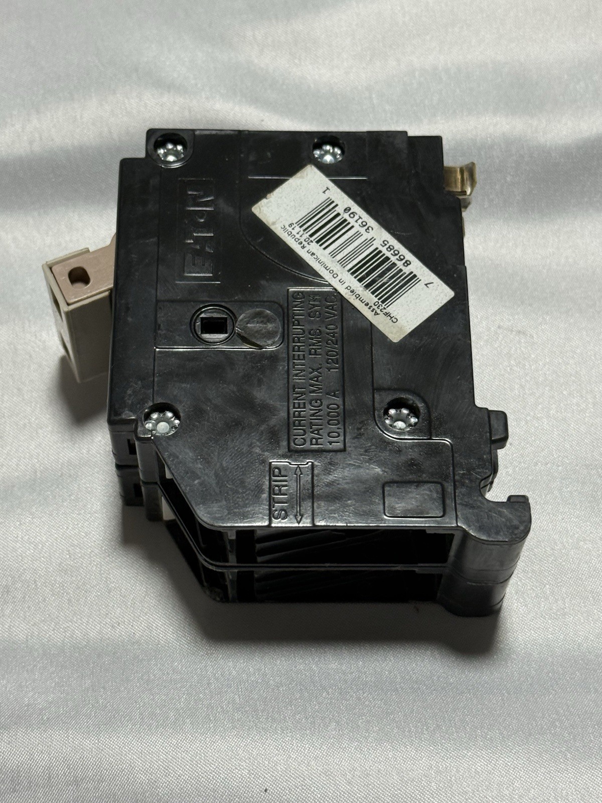 Eaton CH230 Type CH 30A 2-Pole 201-250V Plug-On Breaker, Common Trip, Lot 4