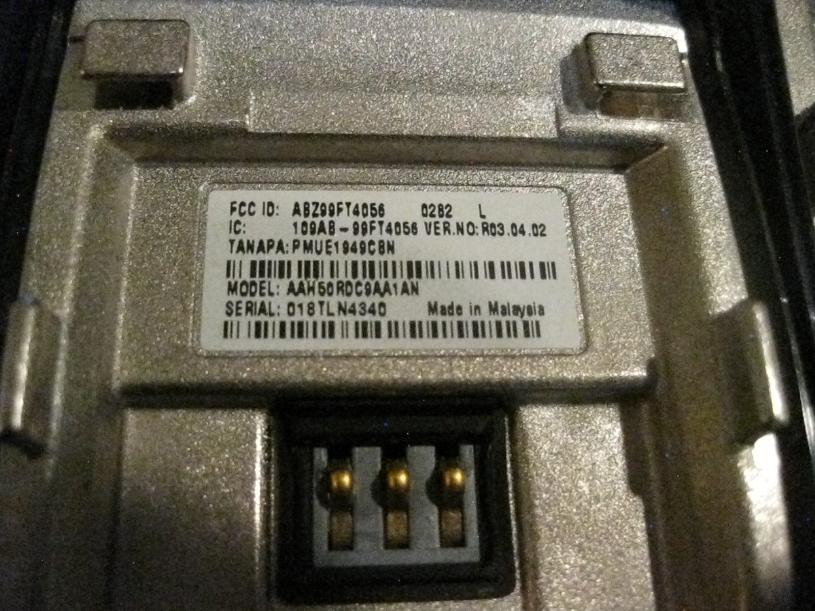 MOTOROLA CP200 AAH50RDC9AA1AN 438-470 UHF 4 CH Radio 4 Watts w/ Cgr (Lot#BP672)