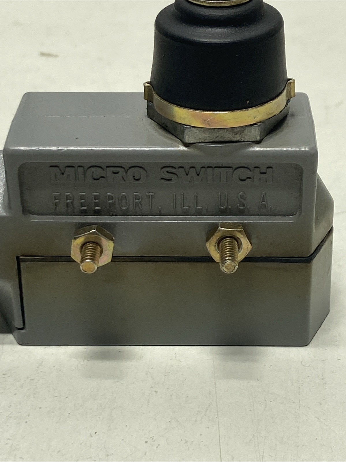 Honeywell Micro Switch DTE6-2RN2 NOS