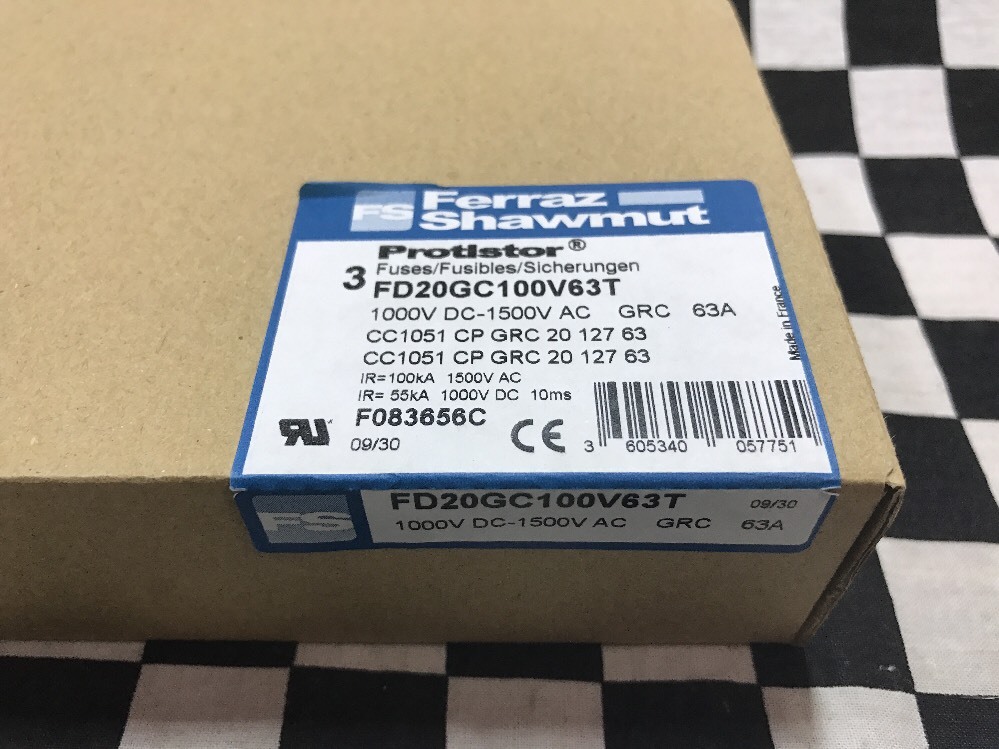 LOT OF 3, FERRAZ SHAWMUT Fuse 1000V DC 1500V AC, FD20GC100V63T, F083656C