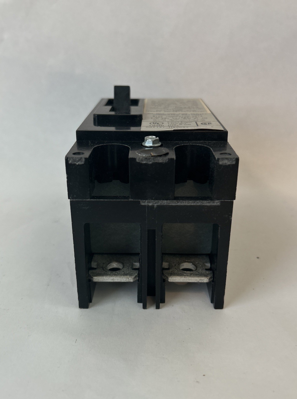 Cutler-Hammer CS2200 200 Amp 2 Pole 120/240 VAC 10 kA Circuit Breaker