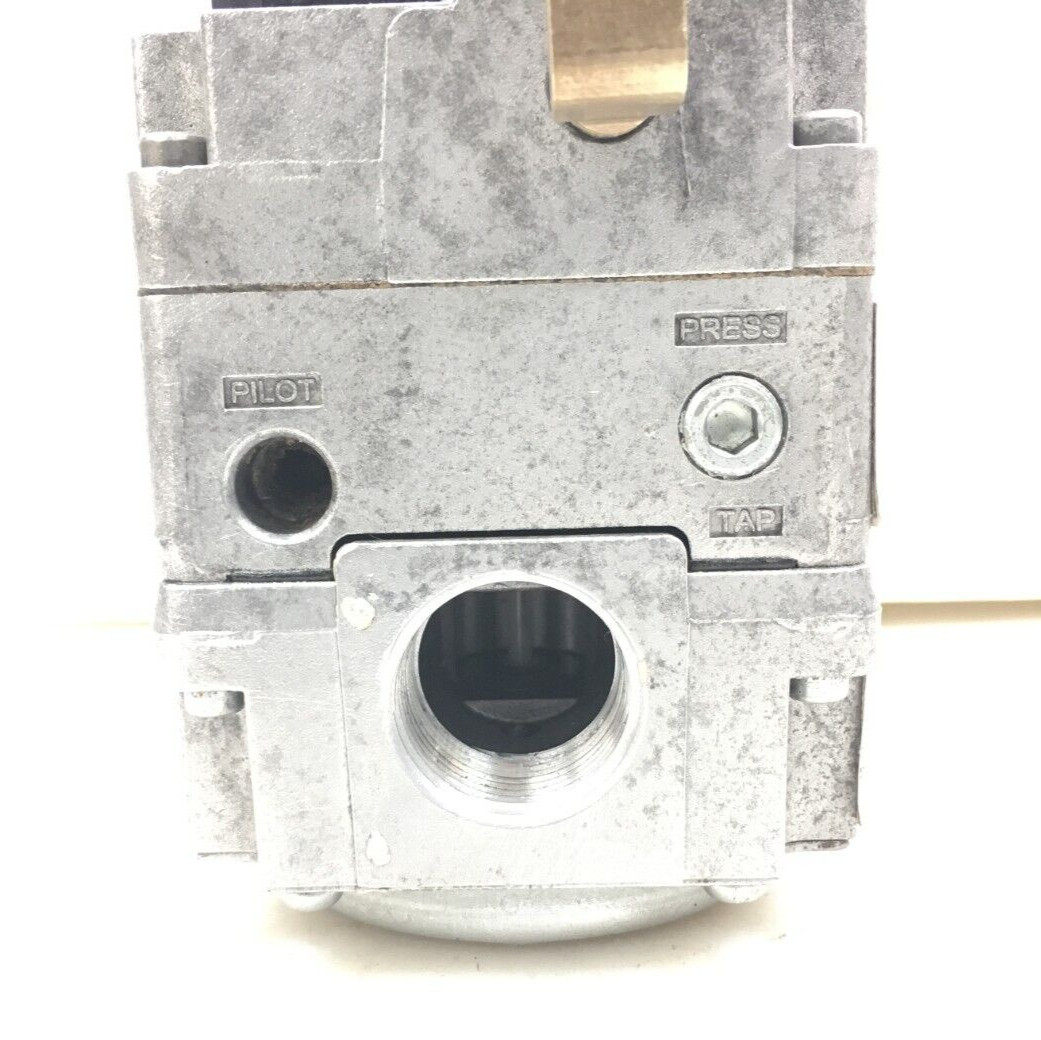 Pentair White Rodgers 36D27-902 Gas Valve 42001-0051 in and out 3/4″ used #G550A