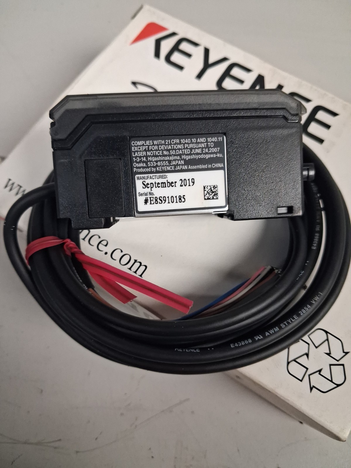 (BRAND NEW IN BOX) Keyence GV-21P Laser Sensor GV21P
