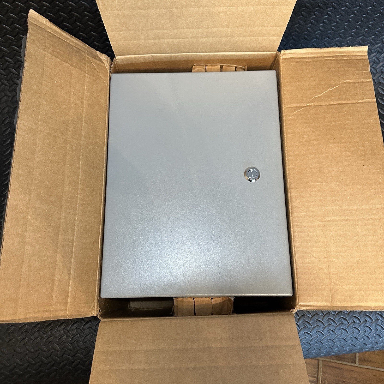 Hubbell-Wiegmann N1C121608LP Enclosure, 12x16x8 NEMA 1 New In Box