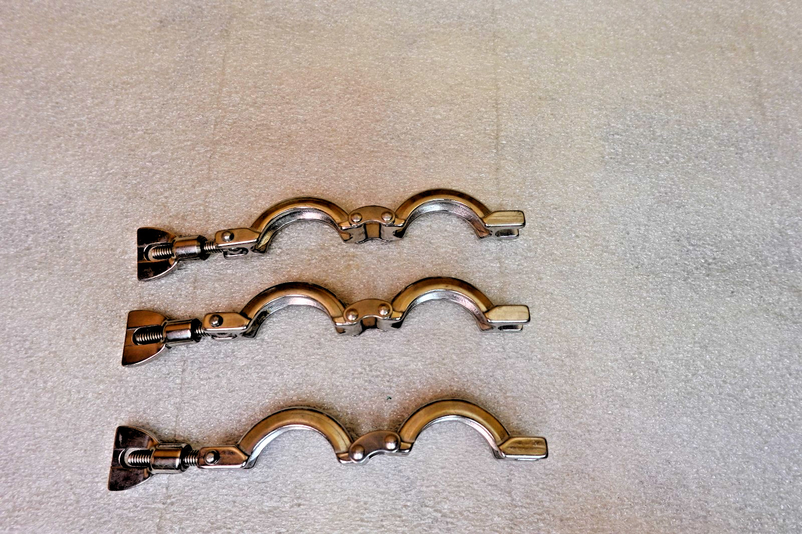 (3) No Name 1.5″ 1-1/2″ Stainless S/S Sanitary Tri-Clover Tri-Clamp Lot of 3