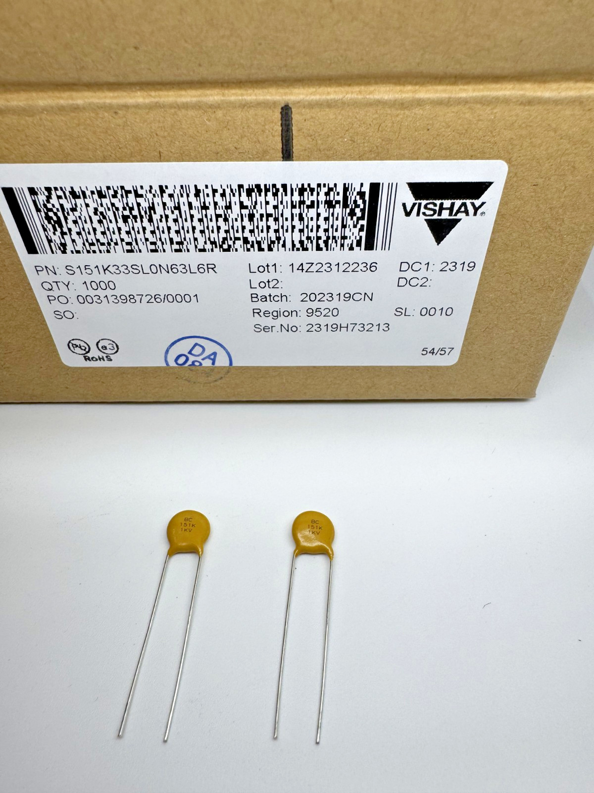 100 PCS S151K33SL0N63L6R Vishay 150 pF ±10% 1000V 1KV Ceramic Capacitor Class 1