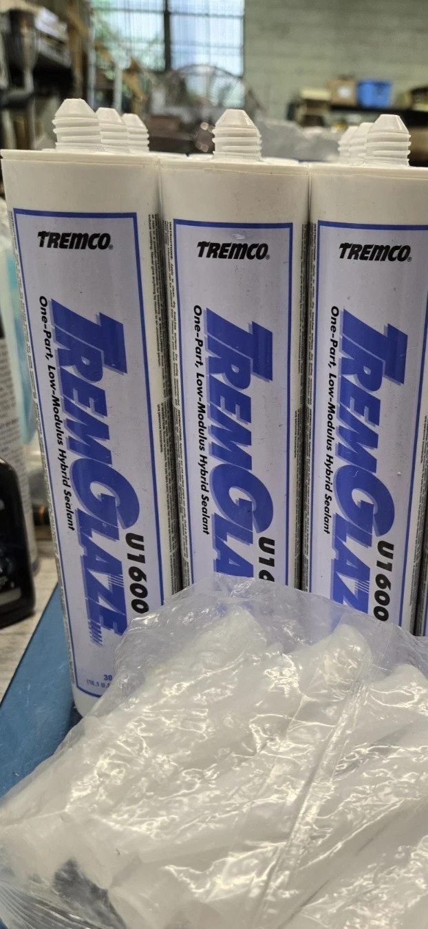 3 x Tremco TremGlaze U1600 Low Modulus Hybrid Sealant Cartridge WHITE