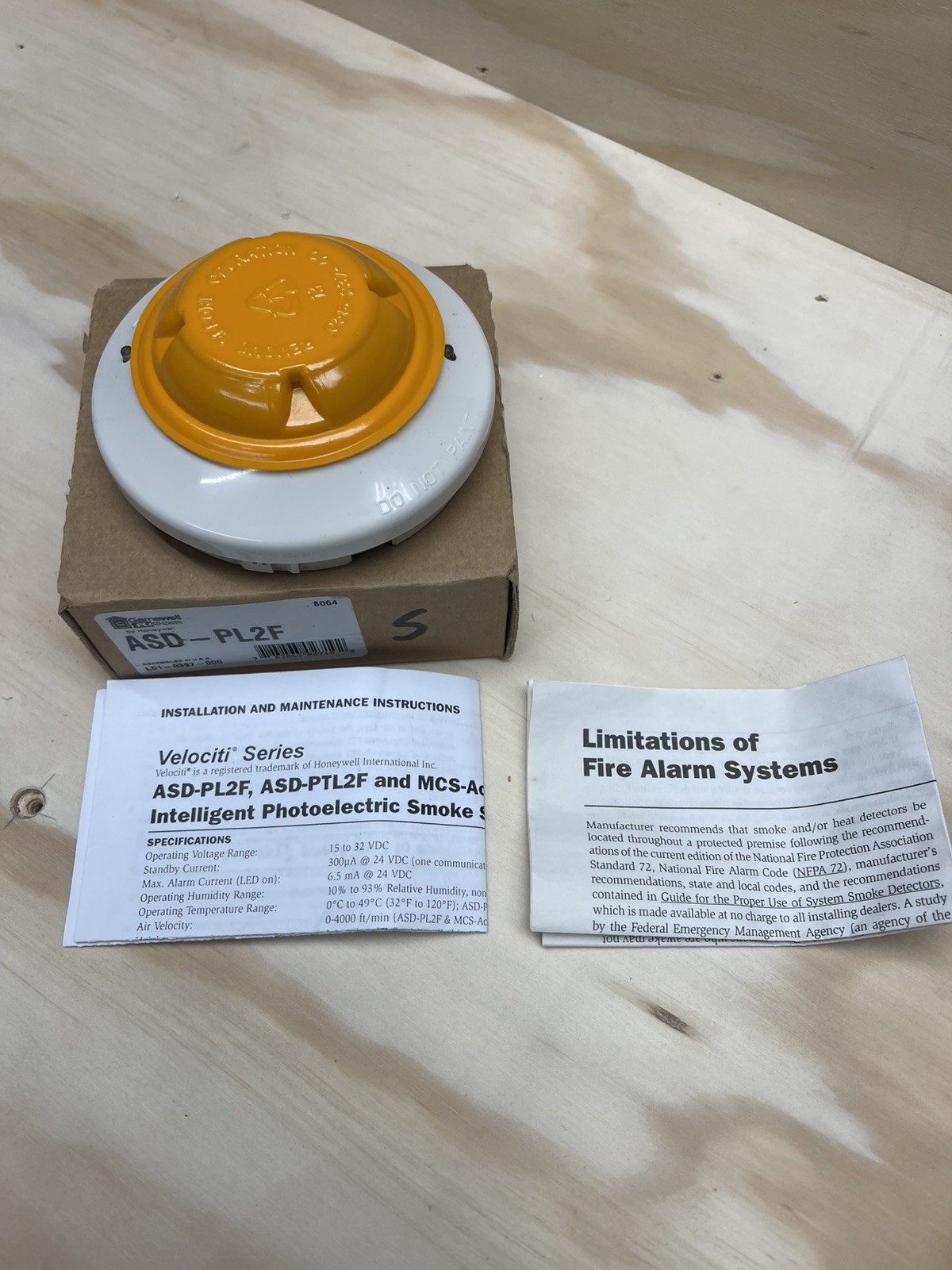 NEW HONEYWELL GAMEWELL FCI ASD-PL2F ADDRESSABLE SMOKE DETECTOR. FREE SHIPPING