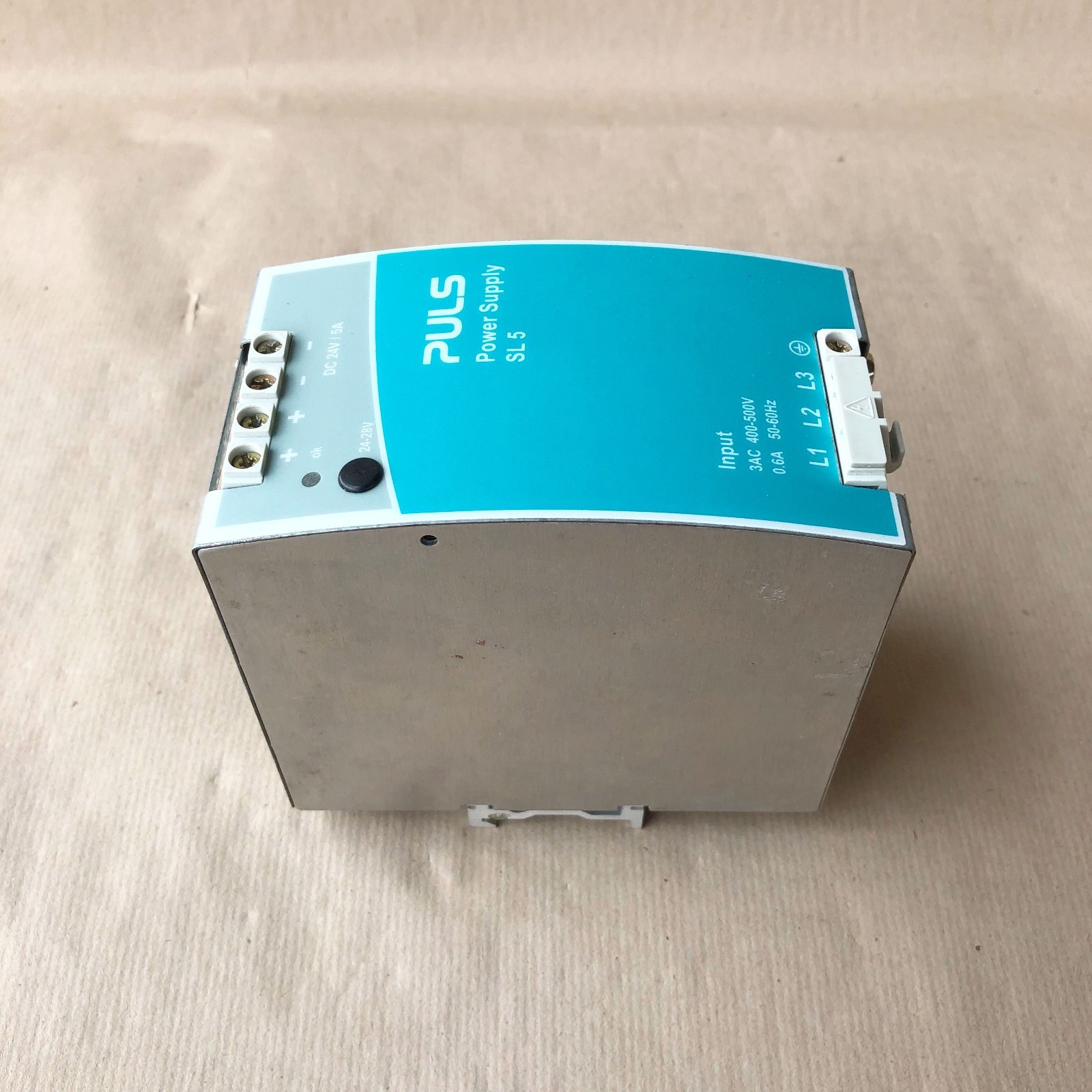 PULS SL5.300 POWER SUPPLY 3-PHASE 400-500V 24-28V 5A 120W