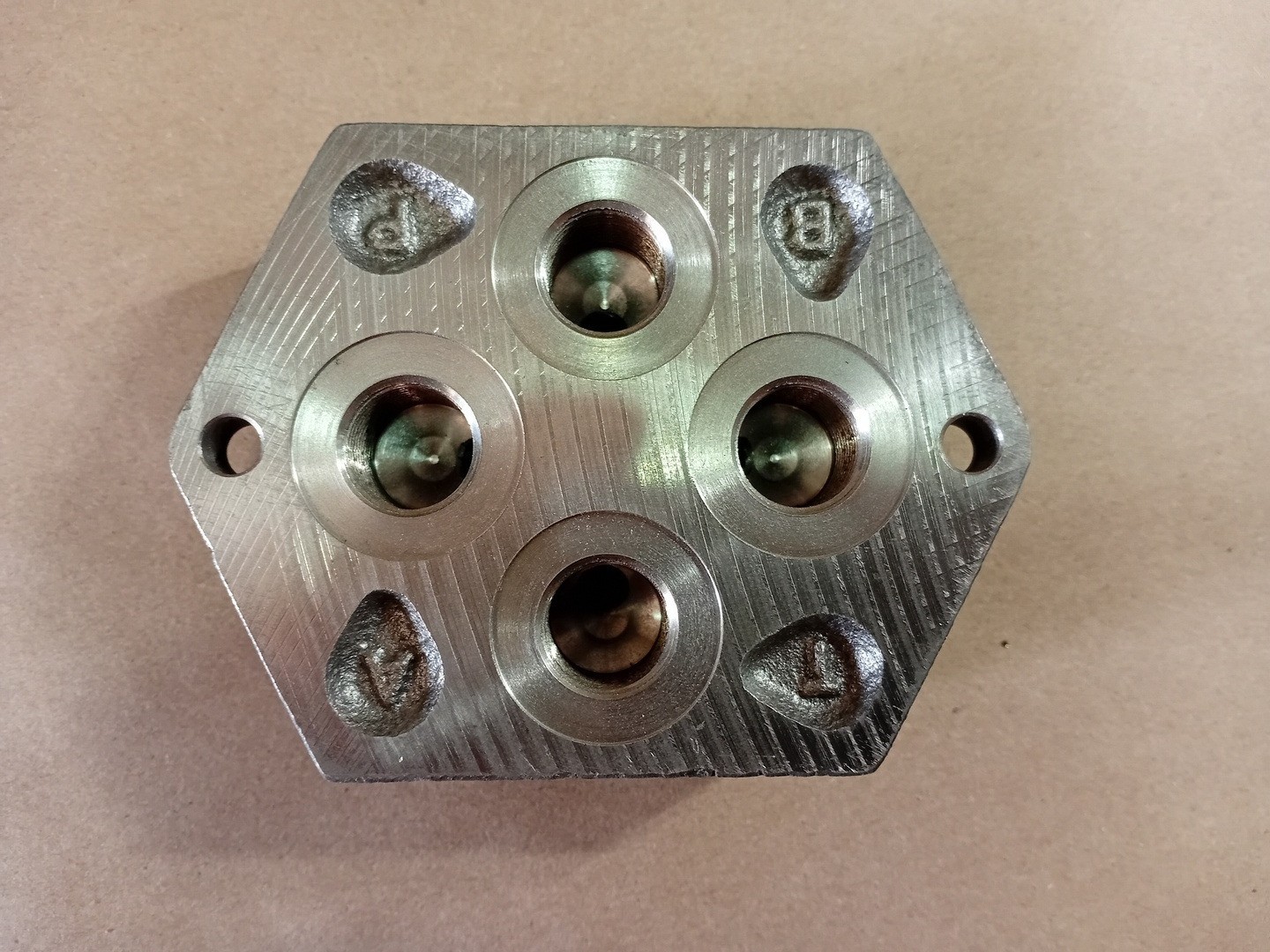 SURPLUS NEW REXROTH R900424448 Subplate , G342/01 – Parts & Components