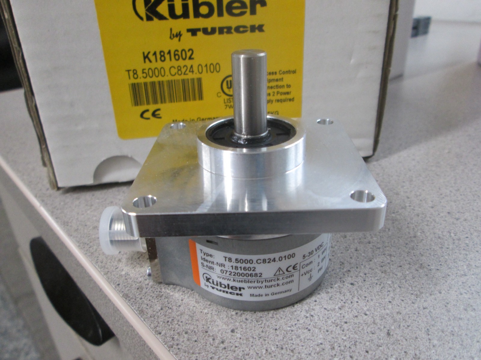 TURCK KUBLER K181602 T8.5000.C824.0100 ENCODER **NEW**