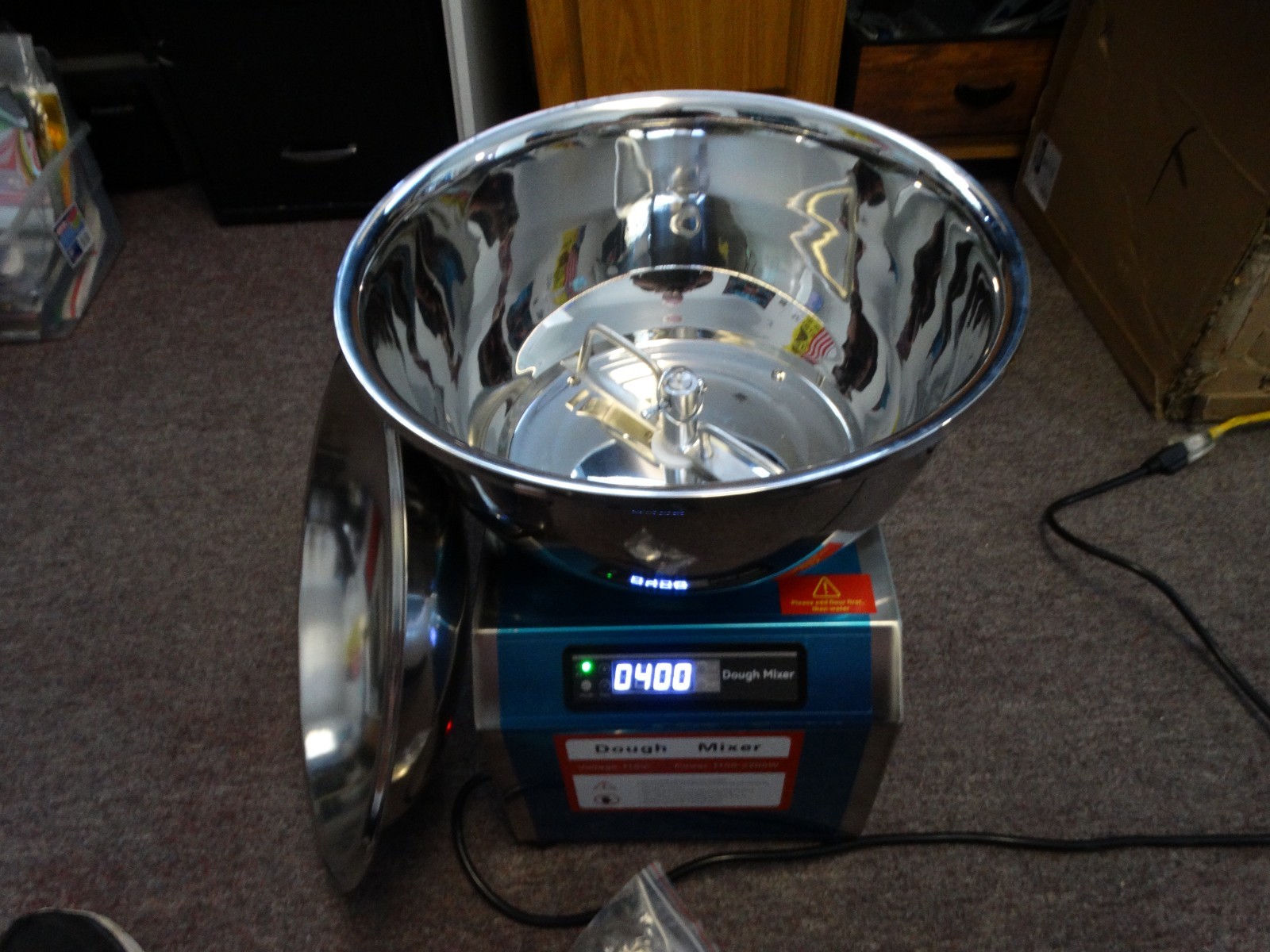 8KG Stainless Steel Nondetachable Basin Type Dough Mixer 110V Bowl Noodle