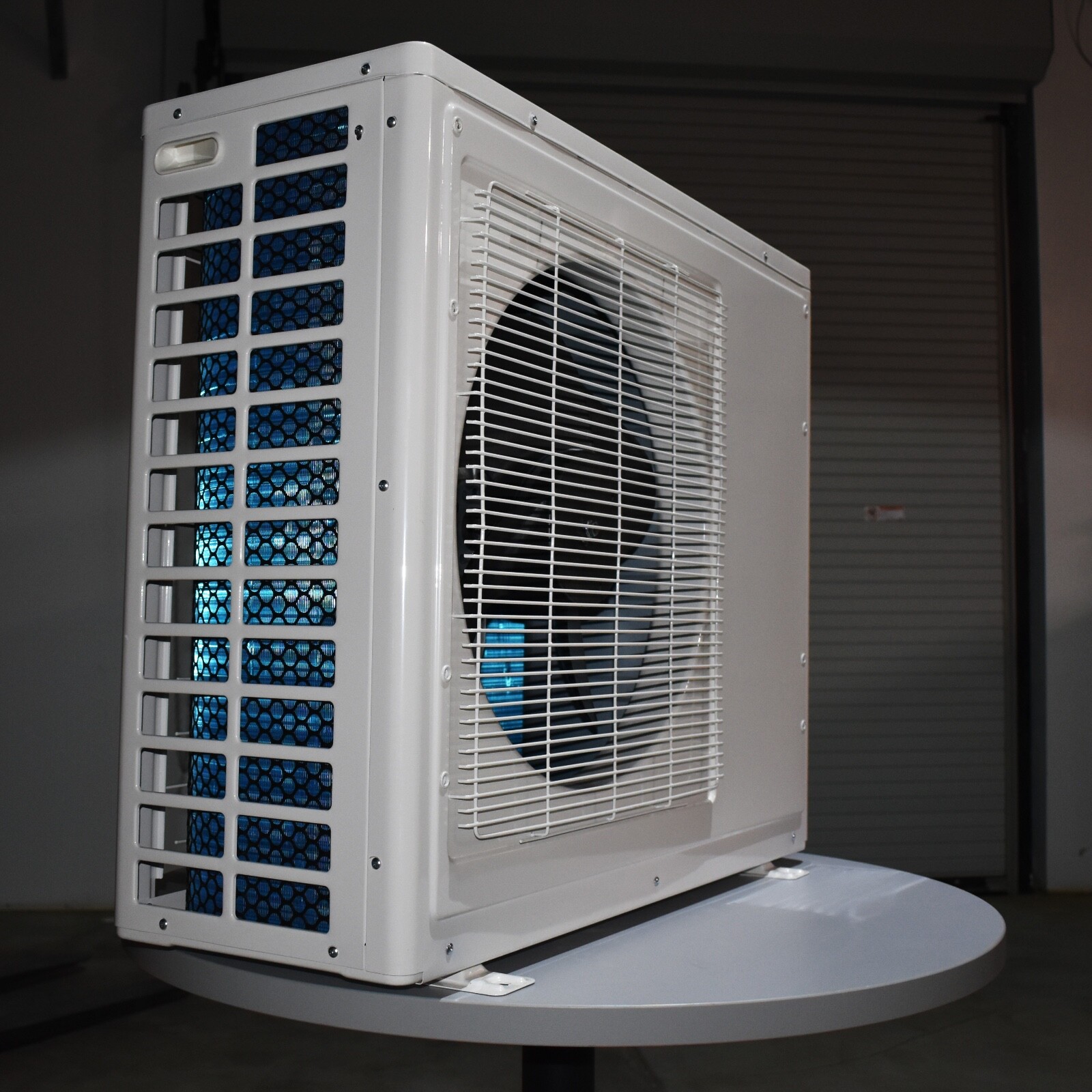 24000 BTU/h Solar 48V Battery Powered Heat Pump Mini split solar air conditioner