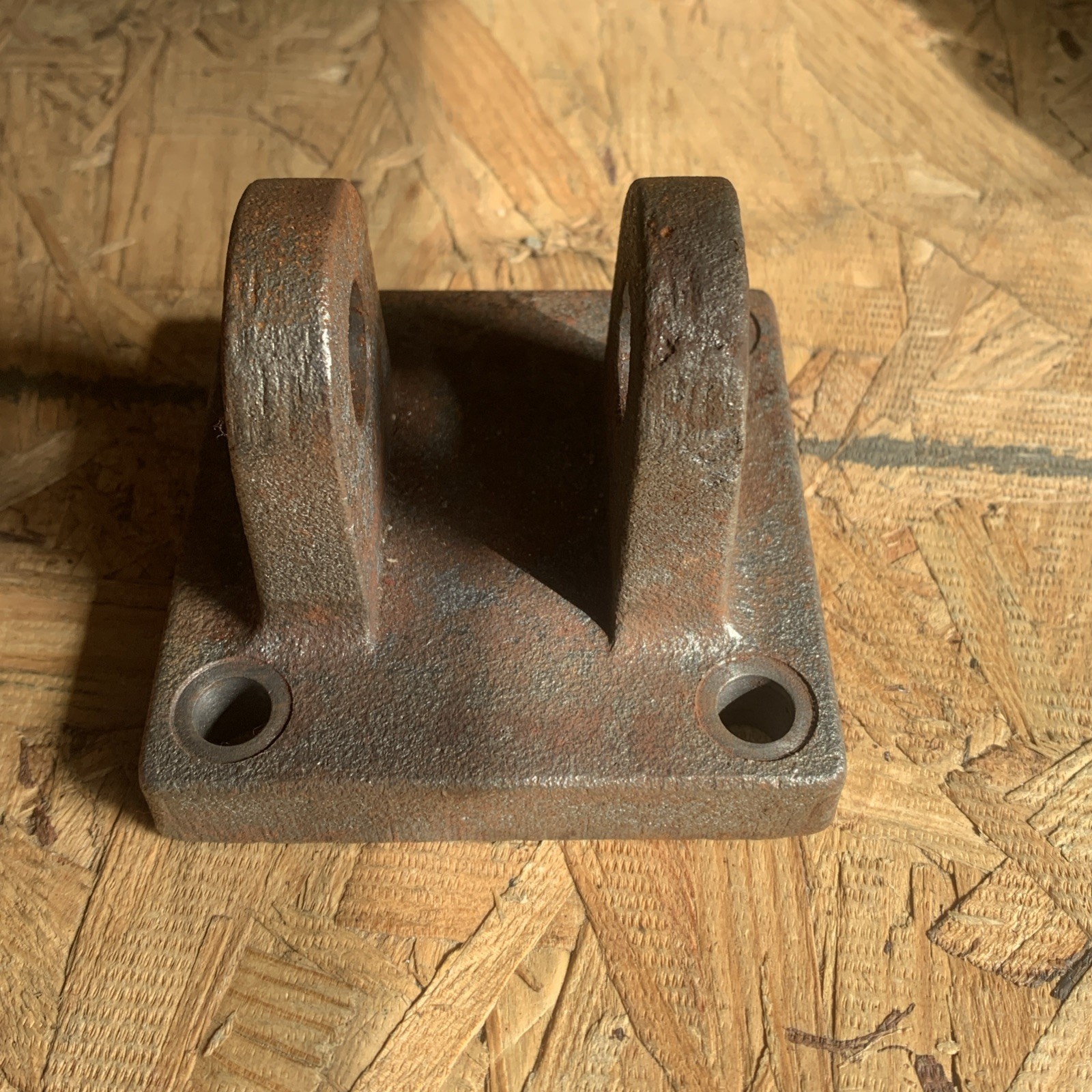 Bore Clevis Bracket BMP2-32,