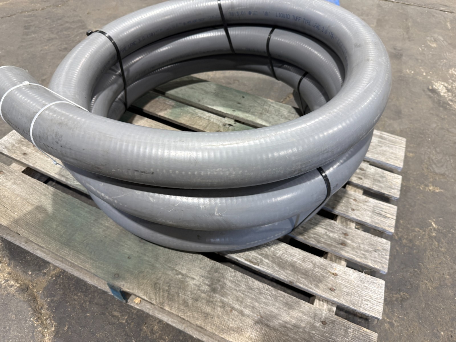 Liquid-Tight Flex Metal Conduit: 3 in Trade Size, Gray, 26 ft