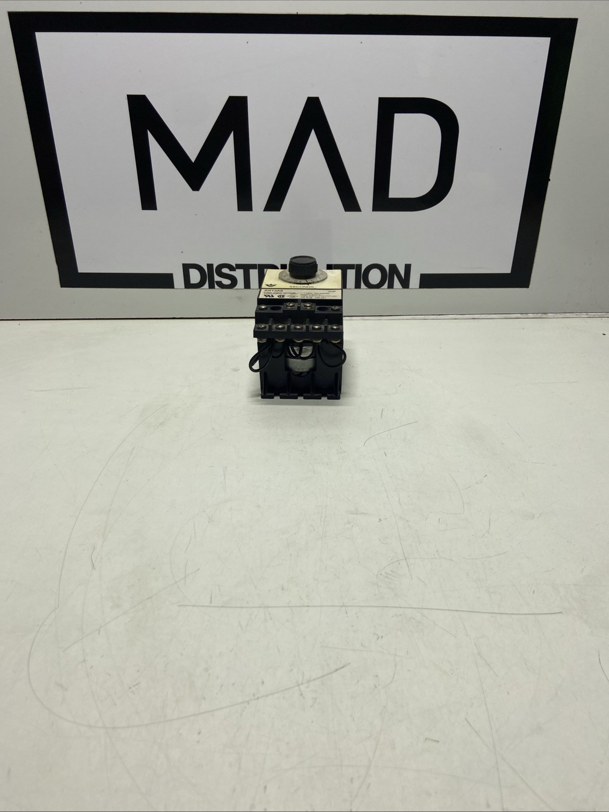 Eagle Signal Controls BR13A6 Time Delay Relay 0-15 Seconds 10A 1/3HP 125-250VAC