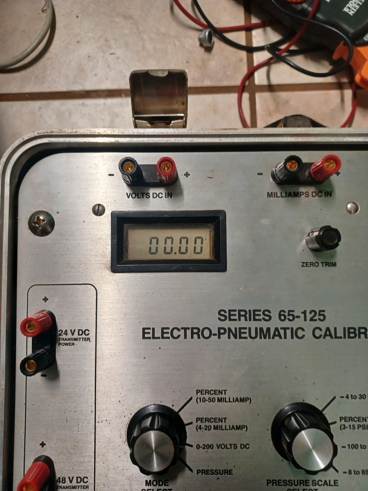 Wallace & Tiernan 65-125 Electro-pneumatic Calbirator