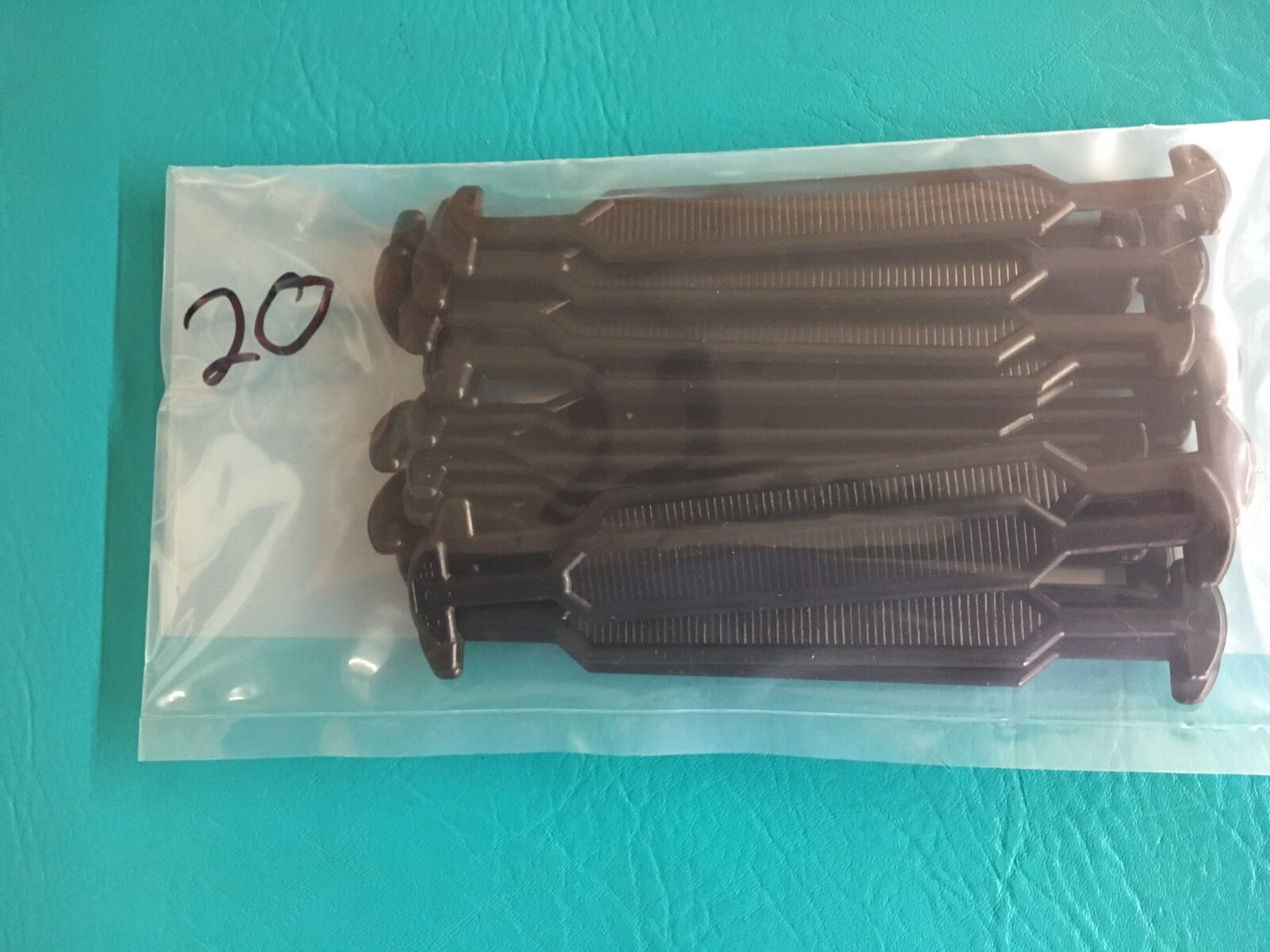 20 Heavy Duty 6.75″ Cardboard Box Handles Plastic Carry Shipping 45 lbs Black