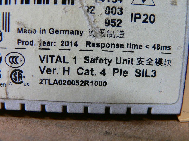 Abb 2Tla020052r1000 Vital 1 Safety Unit 24Vdc Response Time: 48Ms Ver H Cat 4