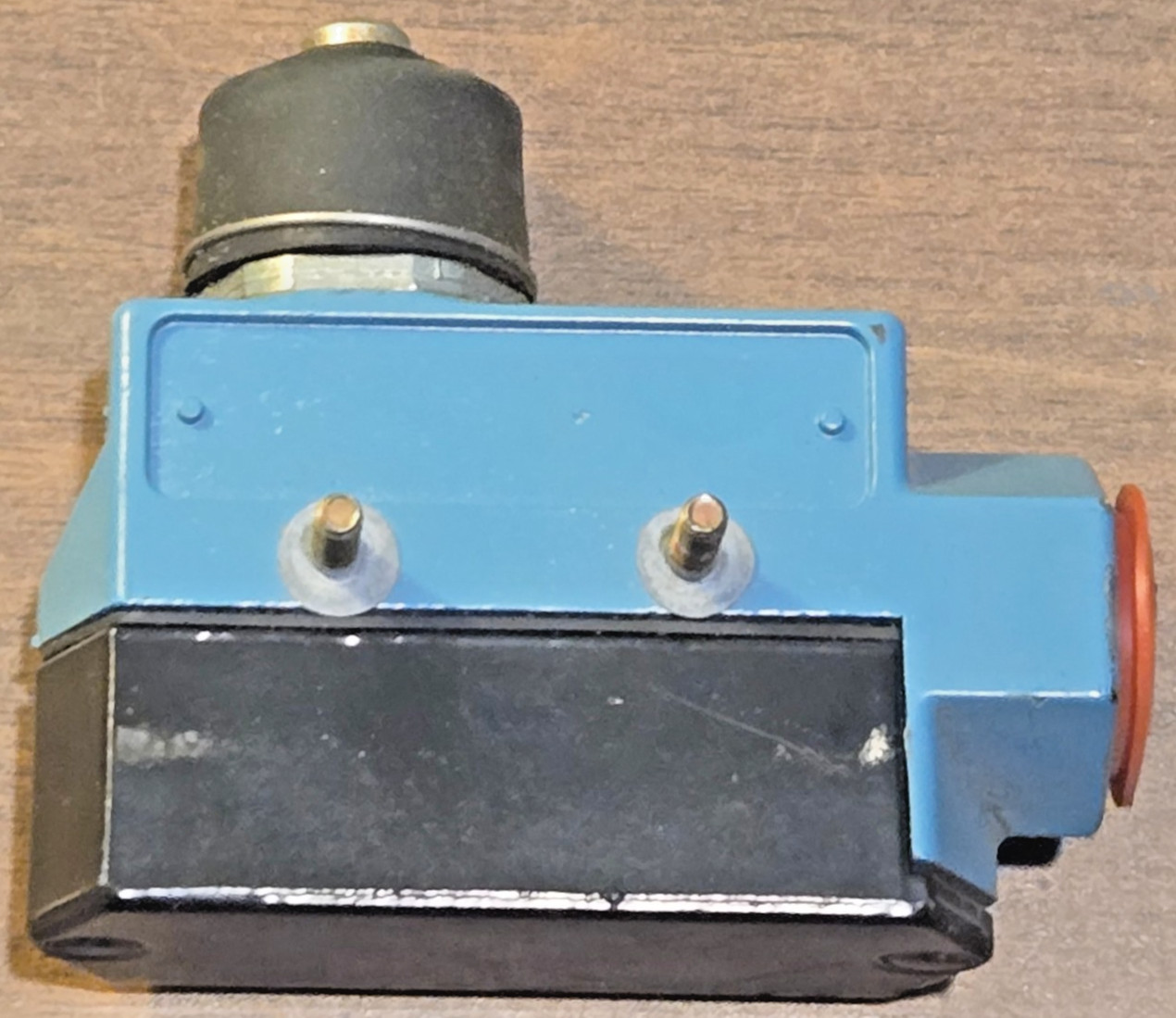 Honeywell / Micro Switch Limit Switch – BZE6-2RN BZE62RN