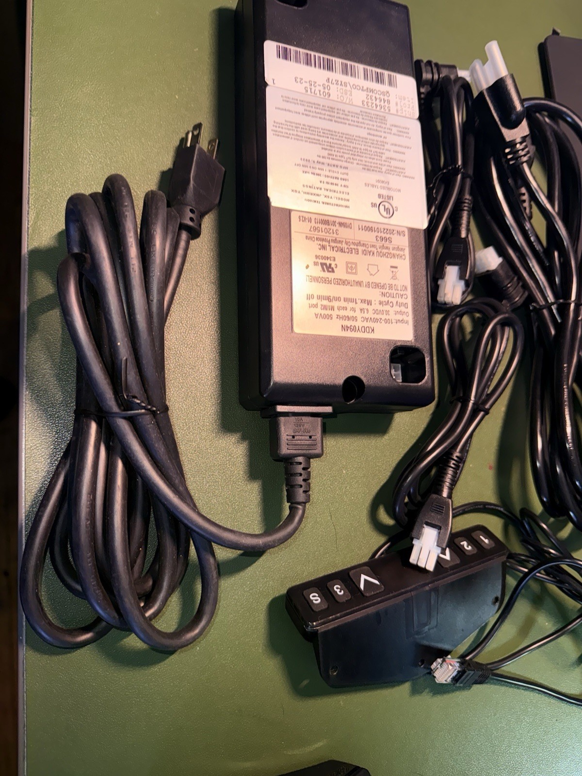 Control Box for Lifting Desk 100-240VAC 50/60Hz 6.5A, KDDY094N With Switch