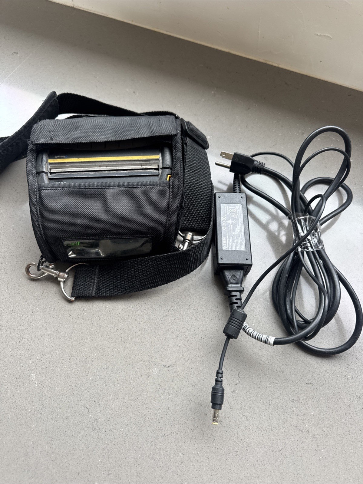 Zebra ZQ521 Thermal Bluetooth Mobile POS Printer + Carrying Case & Charger