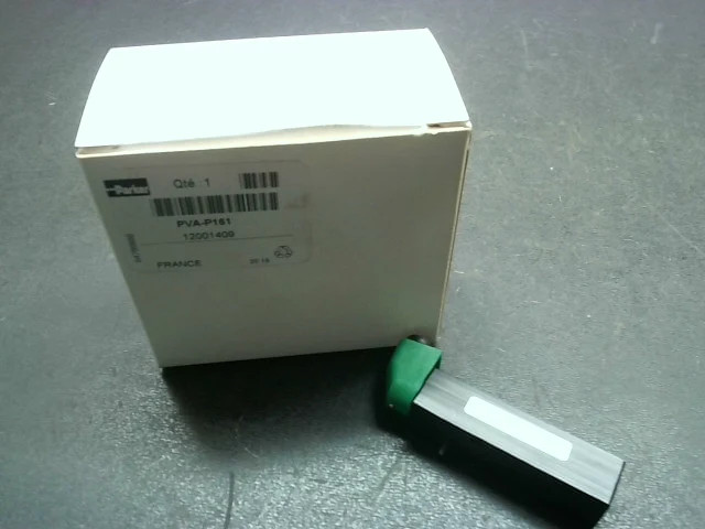 Parker PVA-P161 Telepneumatic Pilot Connector 12001409-New In Box