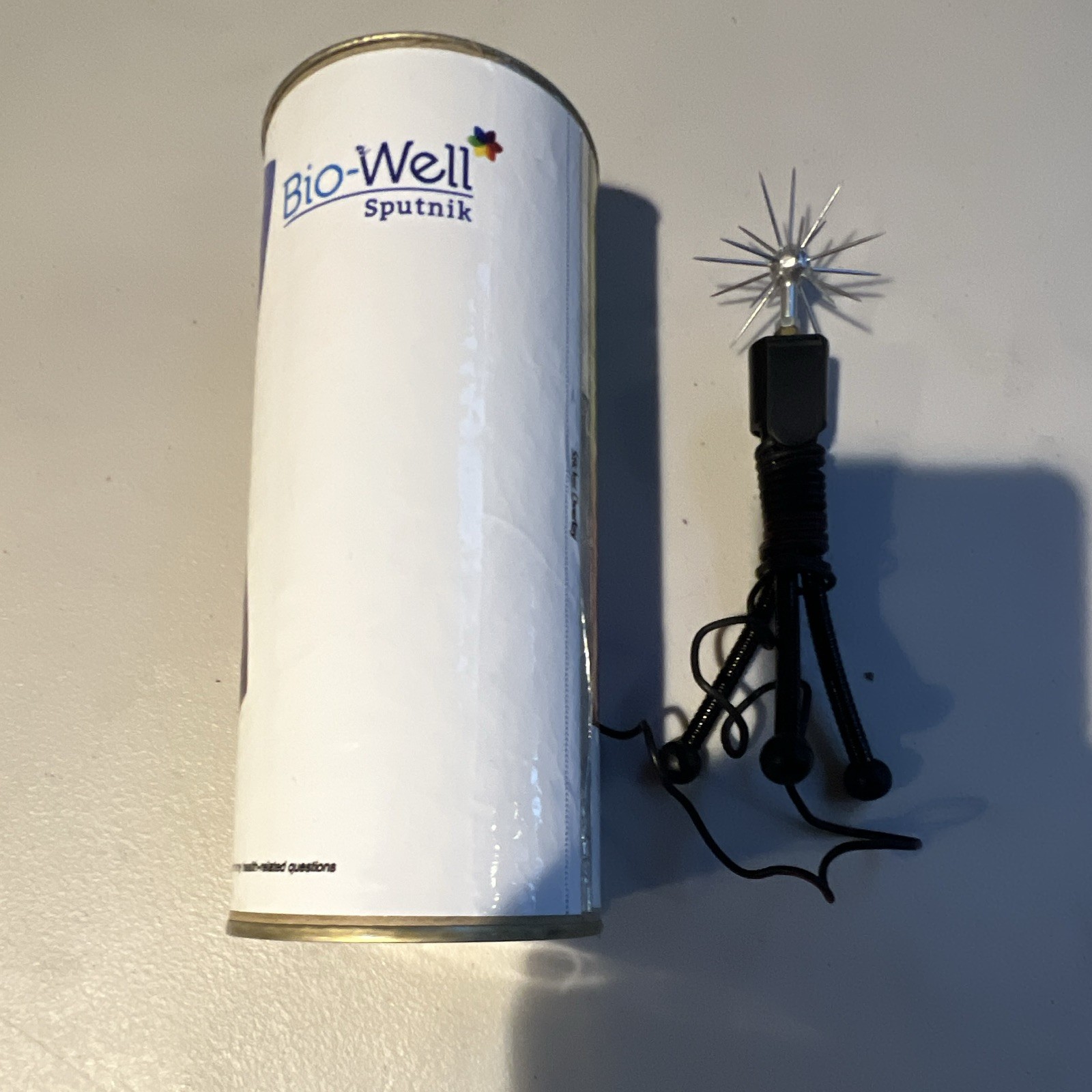 Bio-Well Sputnik Device w/ Spiky Electrode Attachment & Carrying Case