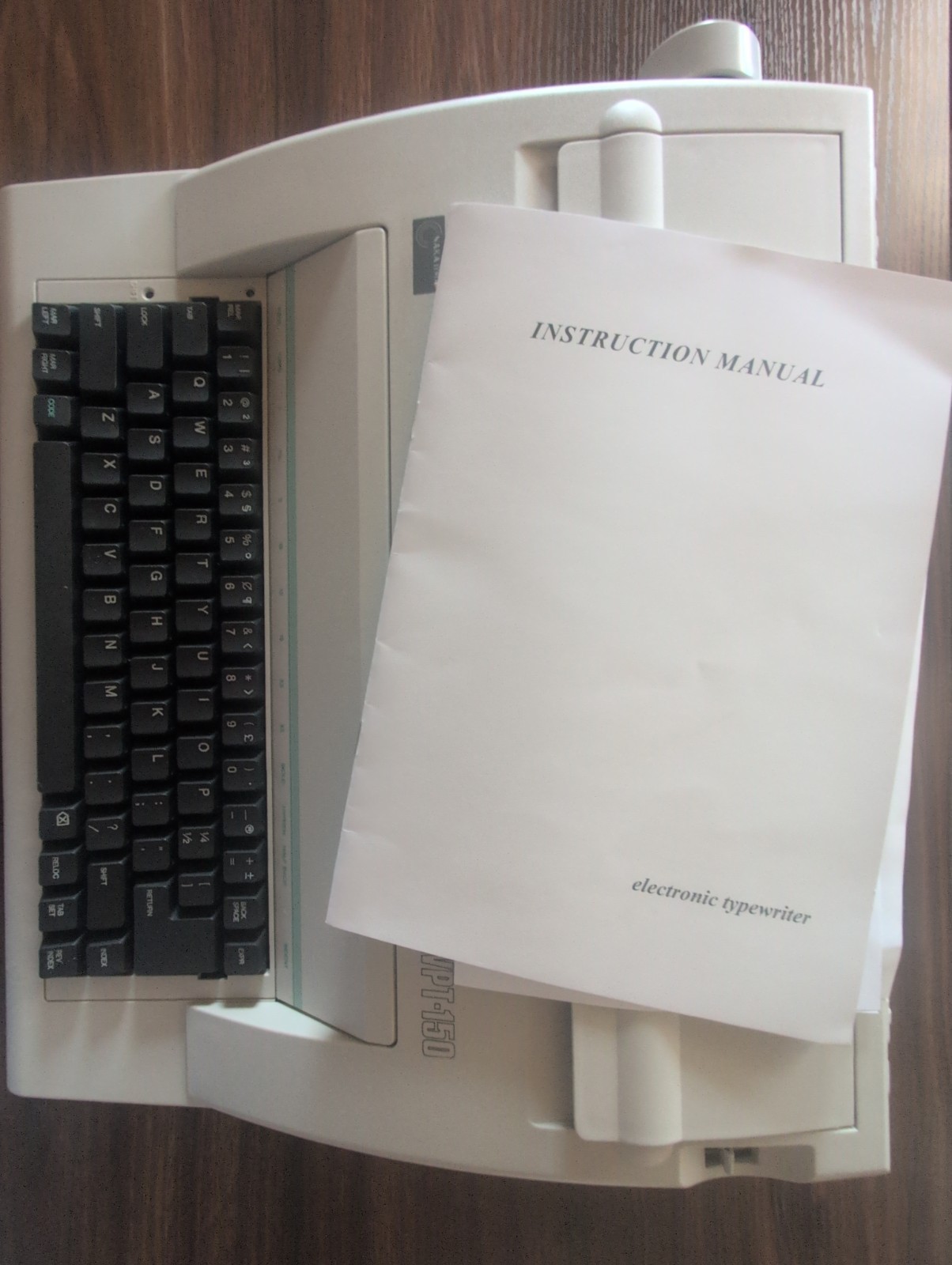 Nakajima Portable Electronic Typewriter Series WPT-150 Model AX-150 Works Great