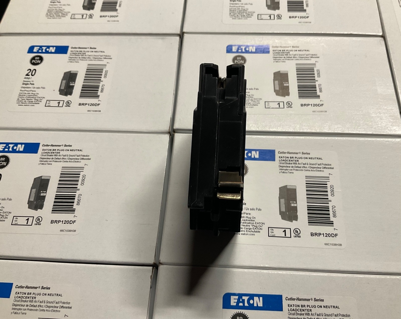 10PCS CUTLER HAMMER EATON BRP120DF 20A AFCI/GFCI PLUG ON NEUTRAL NEW IN BOX