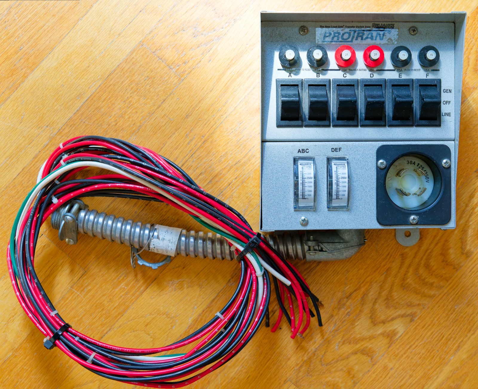 Reliance Controls 30216B 6 Circuit 30Amp Generator Standby Power Transfer Switch