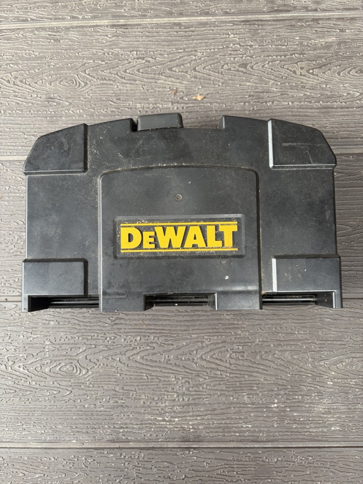 DEWALT Metalworking Hole Saw Set w/ Case, 3/4 7/8 1-1/8 1-3/8 in